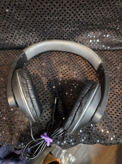 Plugin head phones