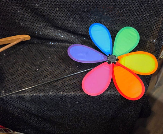 6 Petal Fabric Flower Pinwheel