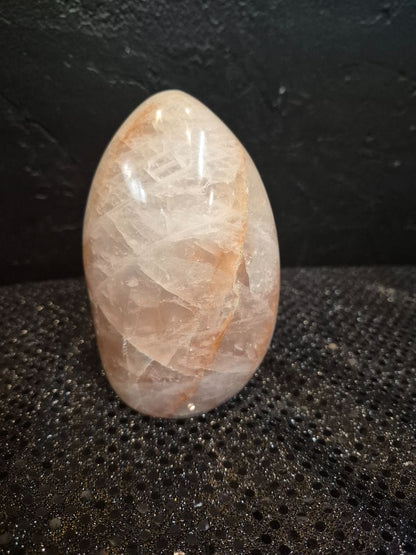 Strawberry Quartz, 3.5" × 5"