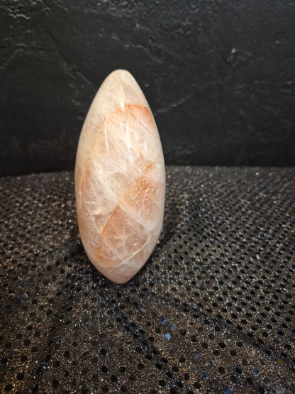 Strawberry Quartz, 3.5" × 5"