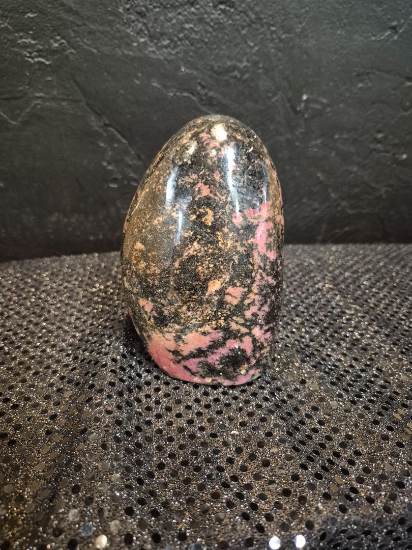 Rhondonite, 3.5" × 5"