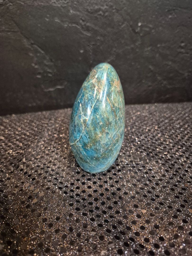 Bluegreen Freeform Apatite, 3" × 3.5"