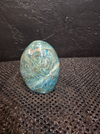 Bluegreen Freeform Apatite, 3" × 3.5"