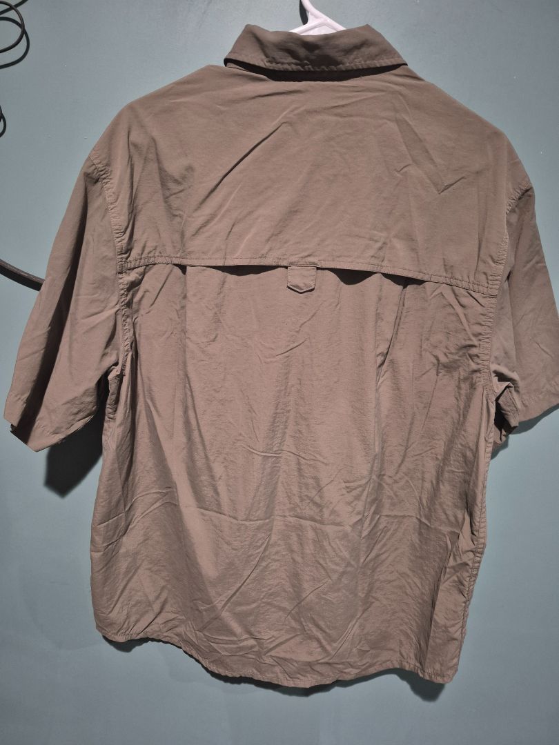 Army Green REI Short Sleeve Button Shirt, M
