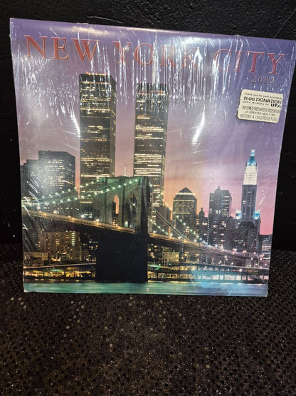 2002 New York City Souvenir Calendar, 12" × 12"