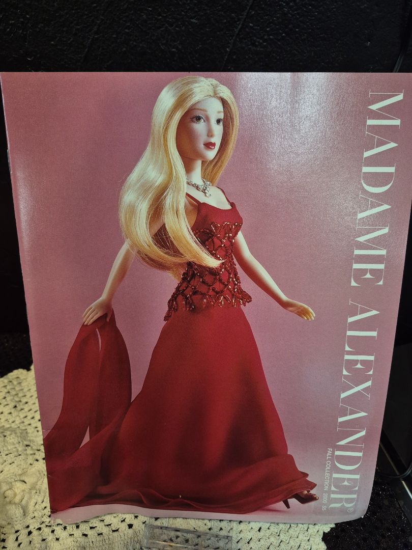 Madame Alexander Fall Collection 2000 Flyer, 8.5" × 11"