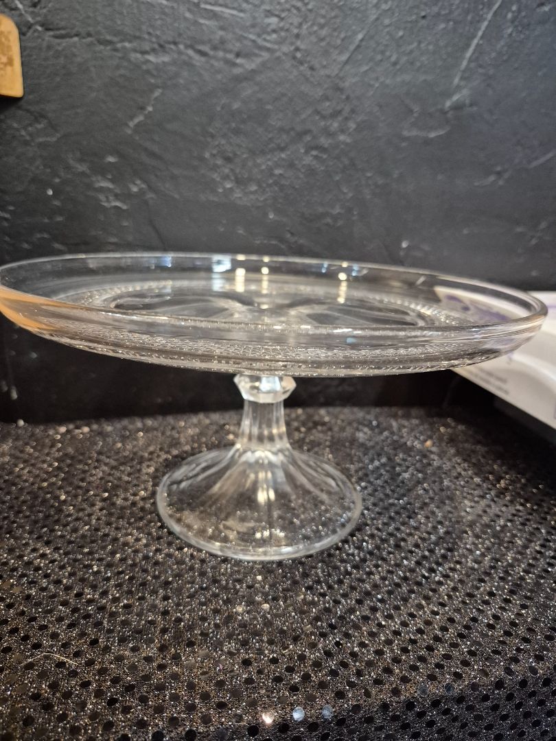 Glass Cake Stand, 9.25"