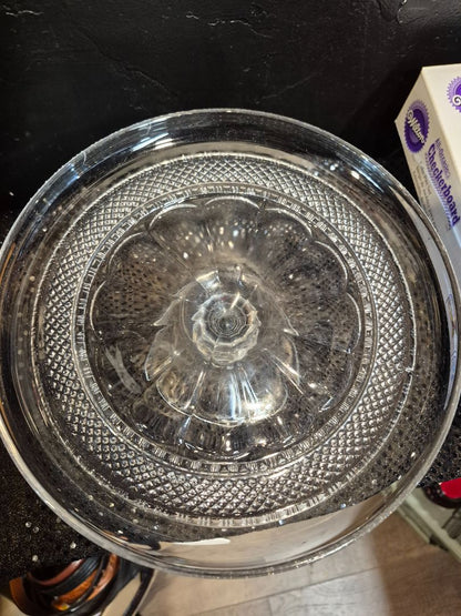 Glass Cake Stand, 9.25"