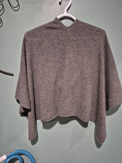 Grey Claudia Nichole Cashmere Sweater Poncho