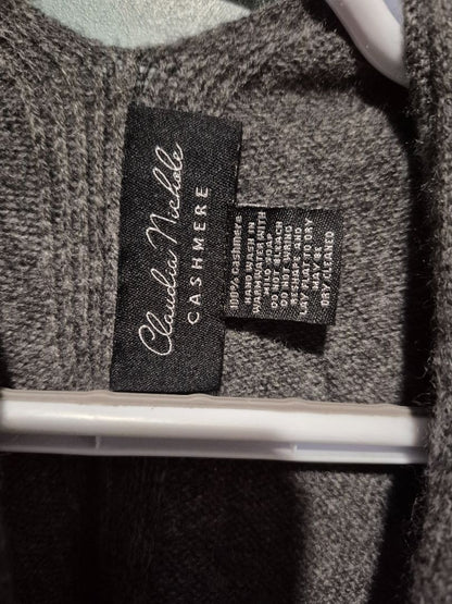 Grey Claudia Nichole Cashmere Sweater Poncho