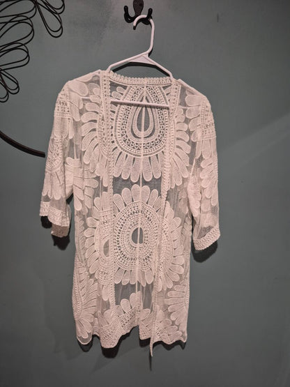 White short sleeved open cardigan
