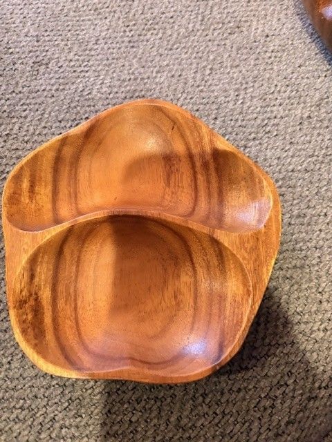Wooden bowl - Paw