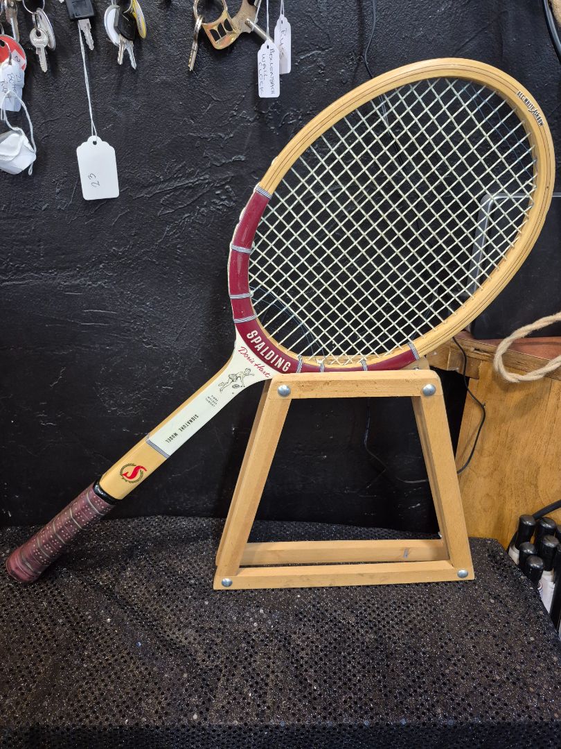 Vintage Spalding Doris Hart Tennis Racquet w/Press, 27"