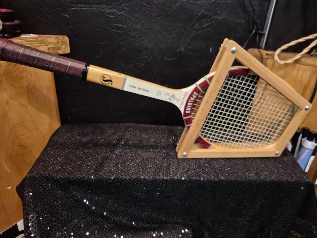 Vintage Spalding Doris Hart Tennis Racquet w/Press, 27"
