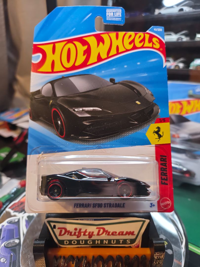 Black Hot Wheels Ferrari SF90 Stradale