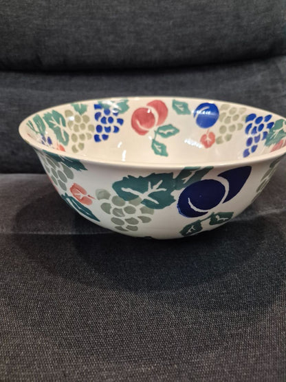 White w/Fruit Pattern Royal Winton "Bordeaux" Hand Decorated Spongeware England, 10"