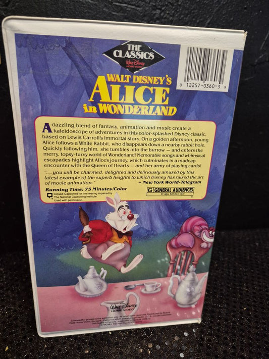 Walt Disney's Black Diamond the Classics Alice in Wonderland VHS Video