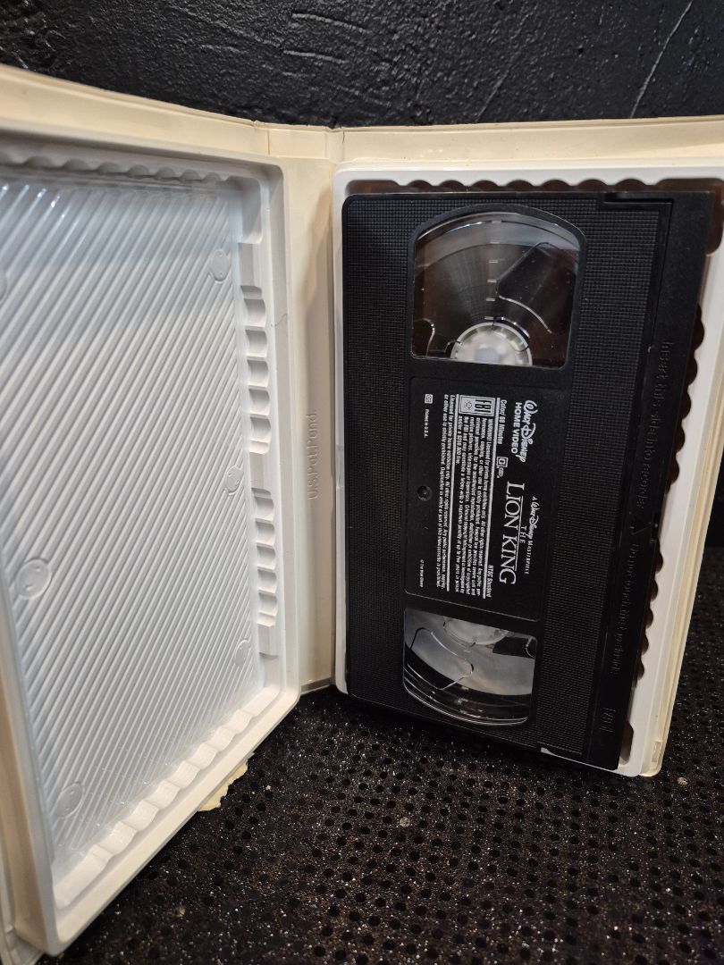 Walt Disney's Masterpiece The Lion King VHS Video Tape