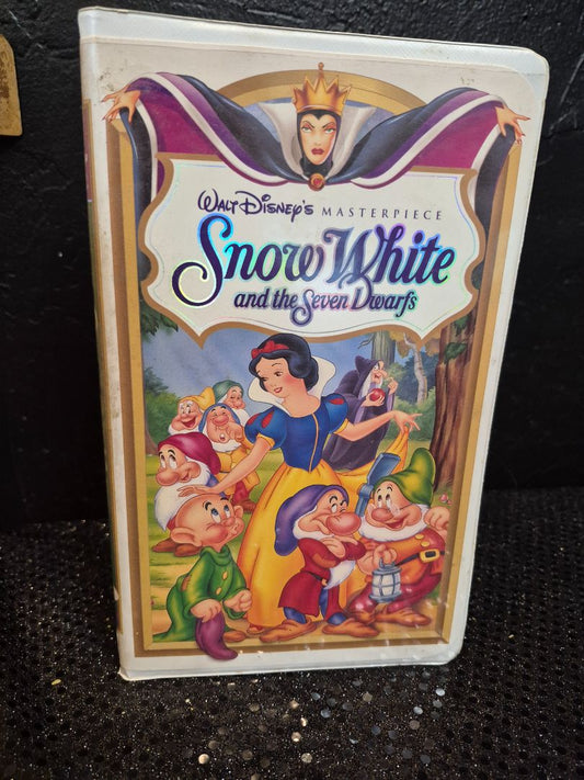 Snow White and the Seven Dwarfs VHS Video Tape