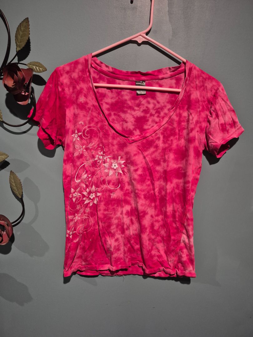 Pink w/White Flowers, Rhinestones J. America Vanity T-Shirt, M