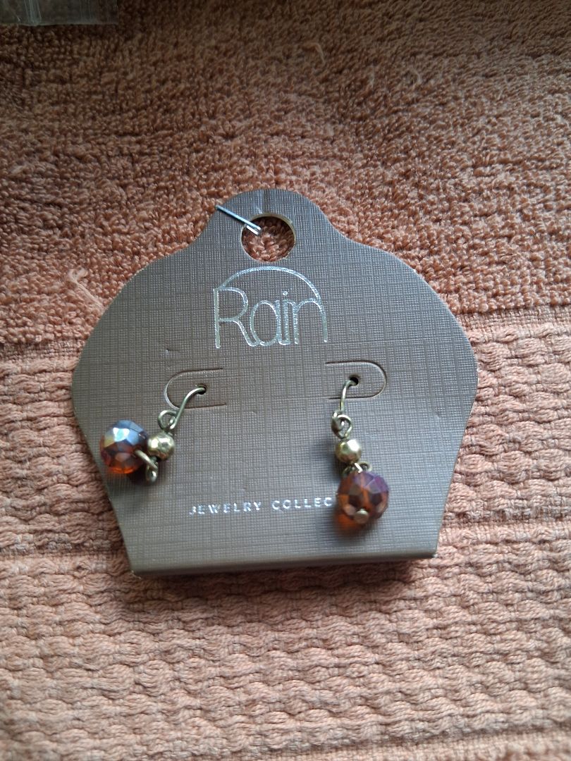 Ear rings