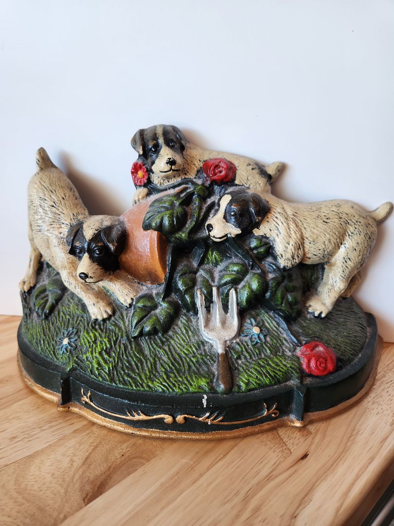 Door Stop Boston Terrier bulldog scene