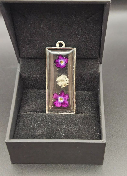 Flower Resin Necklace