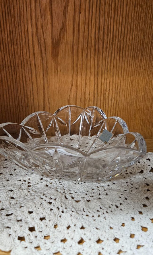 Mikasa Triangle candy dish with Sticker LR