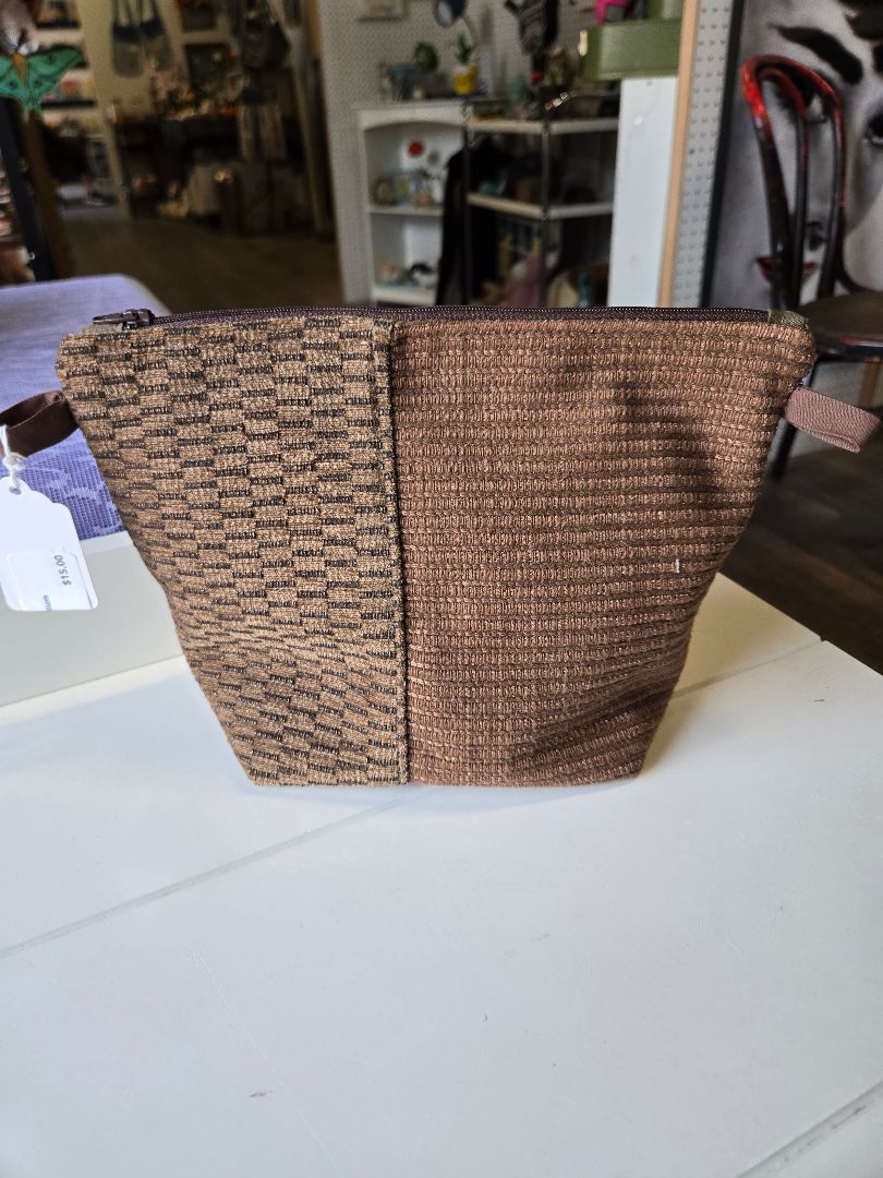 Cosmetic Bag Lined-XL