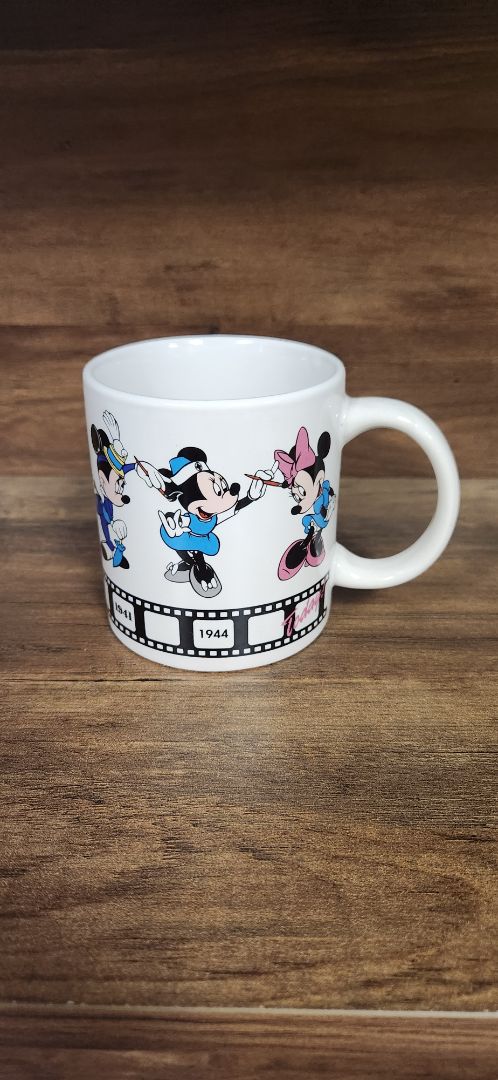 Disney Minnie mouse mug