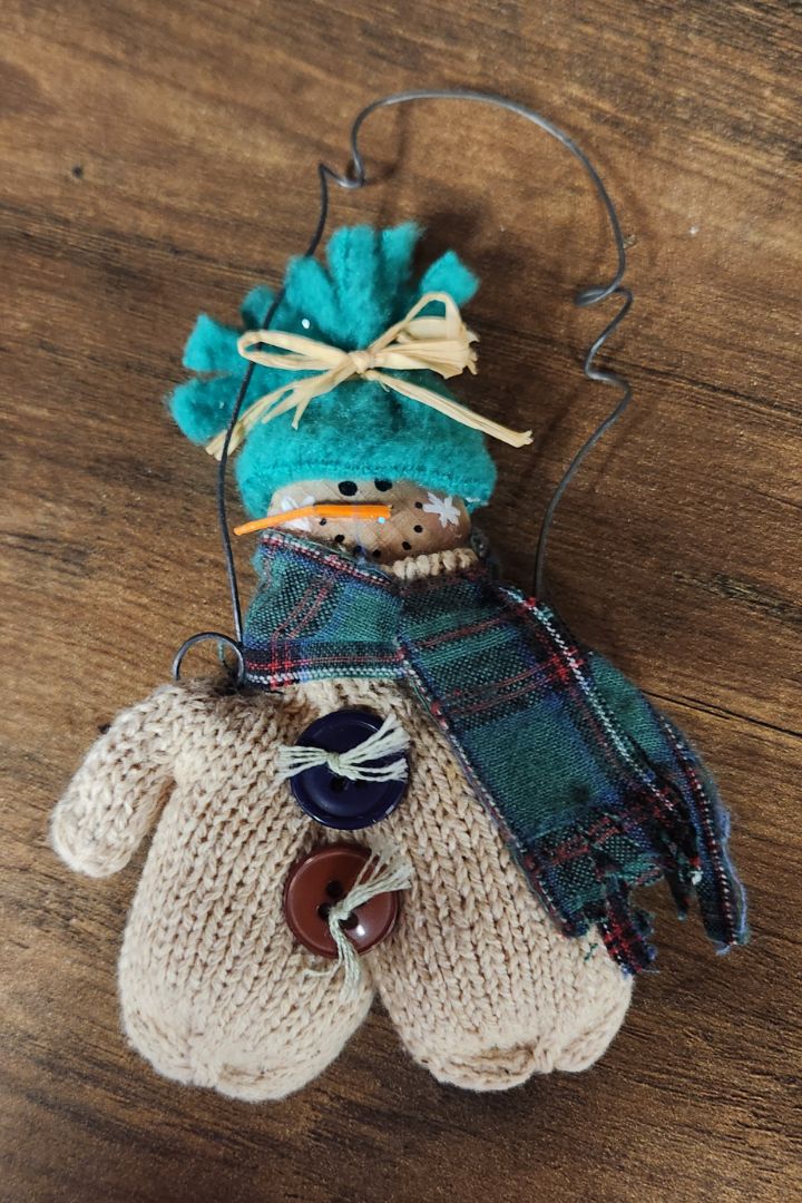 Mitten Snowman with teal hat ornament