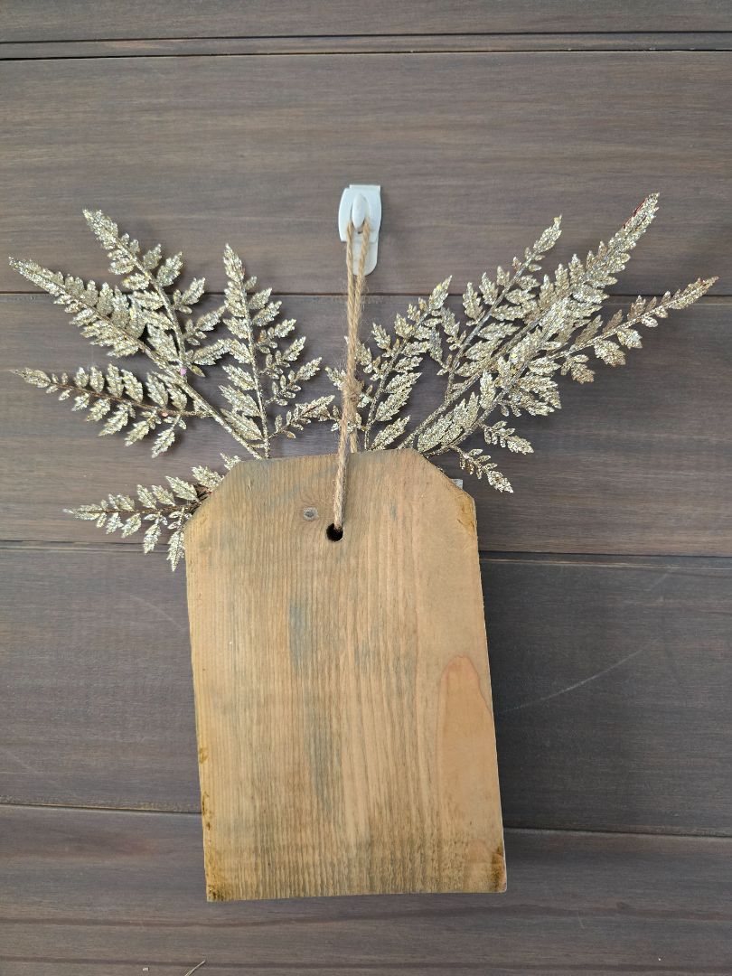 Wood Reindeer Door Hanger Artisan, 10.5x 5.5