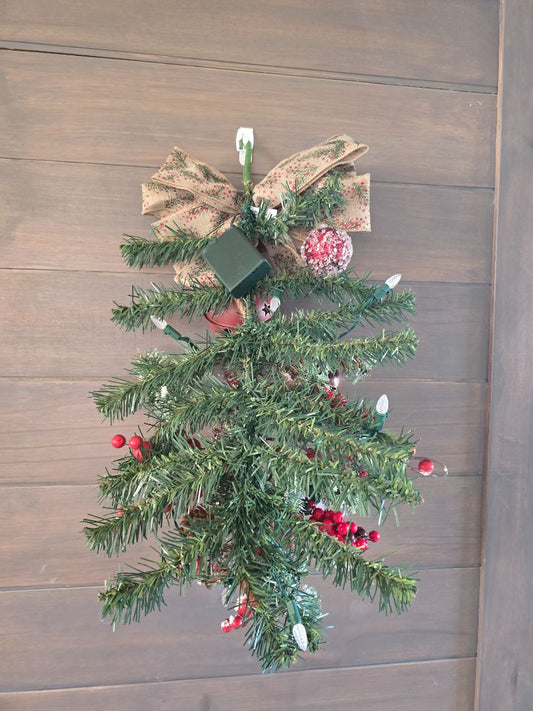 Red Handmade Artisan, 22 x 12