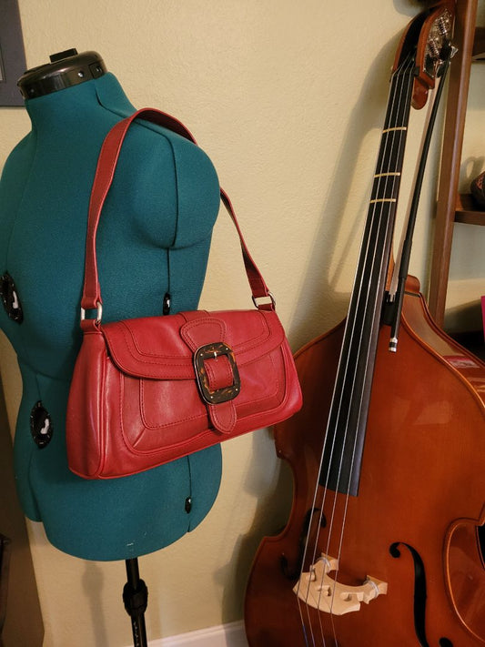 Red Liz & Co Vintage "Less than 50 years"