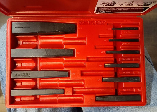 Tool Proto 10 Piece Screw and Pipe Extractor