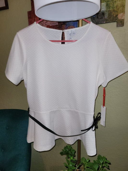 White Elle Clothing, L womens