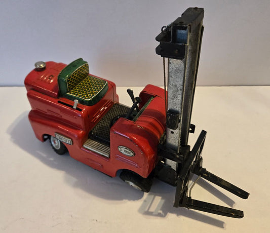 Forklift - Missing parts