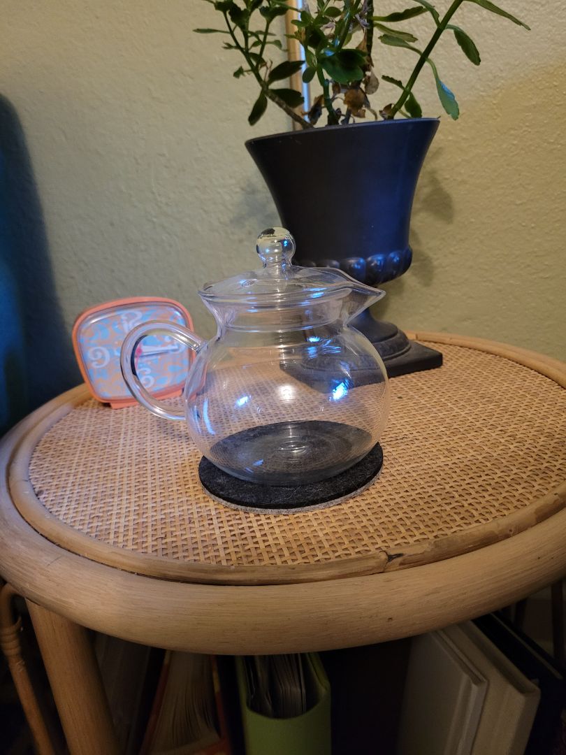 Clear glass NA Home Decor