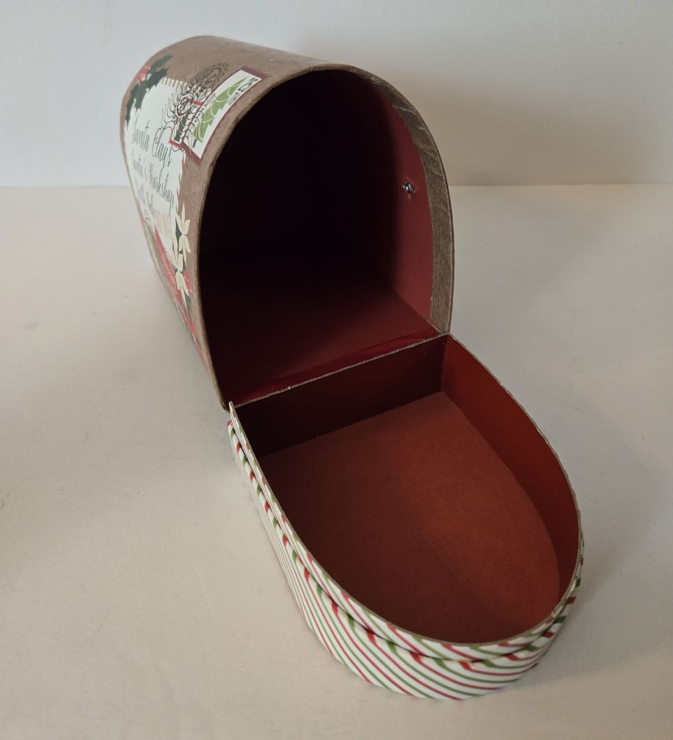 Holiday Dec. Mailbox Gift Box