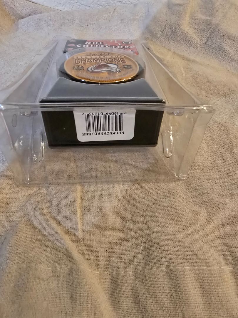 NHL NHL Collector Pucks