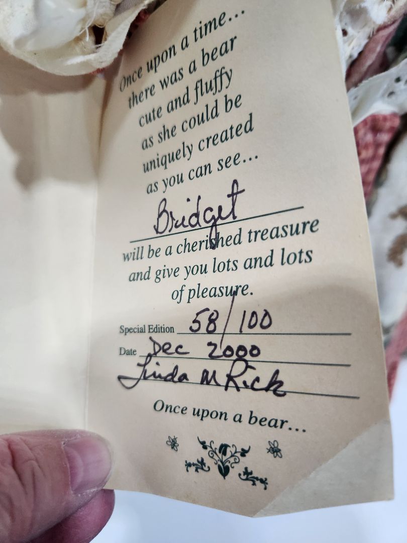 Teddy Bear-Once Upon a Bear with Stand Pink Dress Linda Rich Signed