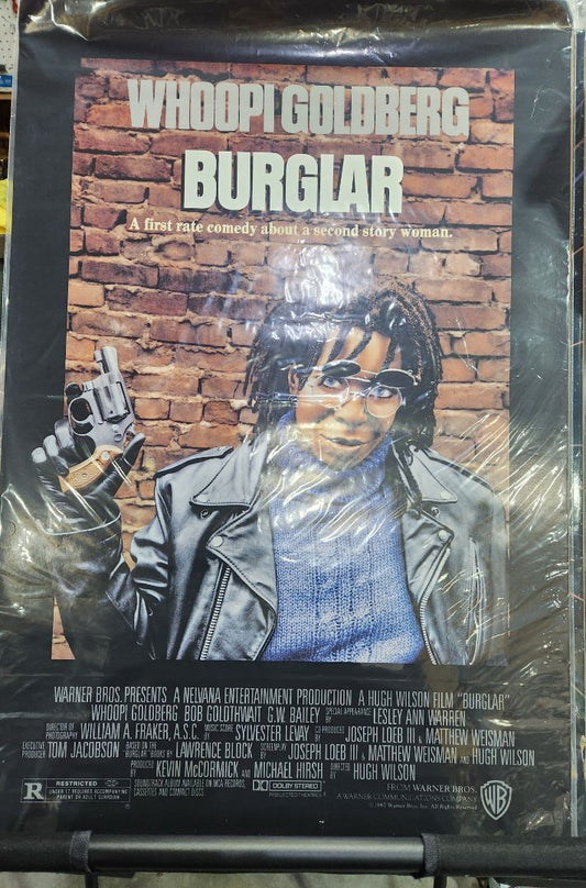 Rolled- Preowned- Used in Movie Theatre Original Movie Poster- 1987 The Burglar