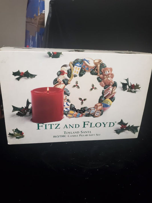 Fitz and Floyd Santa pillar candle set