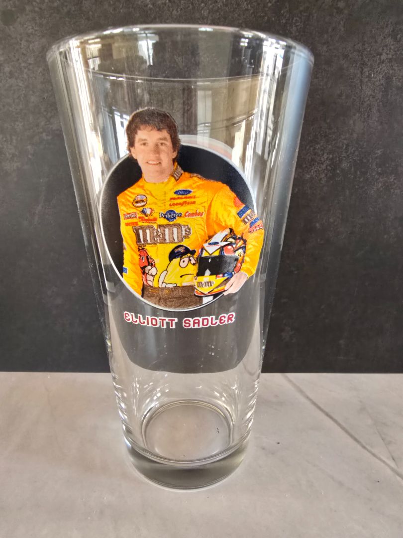 Coca Cola Nascar Elliott Sadler Coca -Cola Racing Family 7" Glass, 7