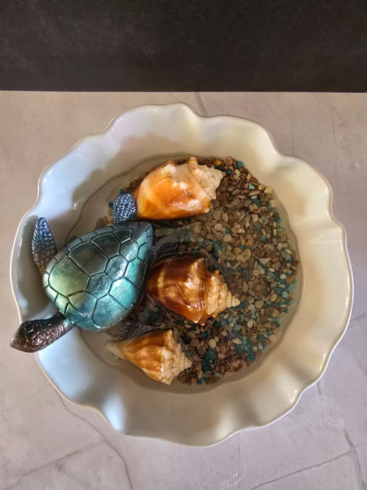 Handmade Resin Sea Turtle Bowl, 7 x 2.5