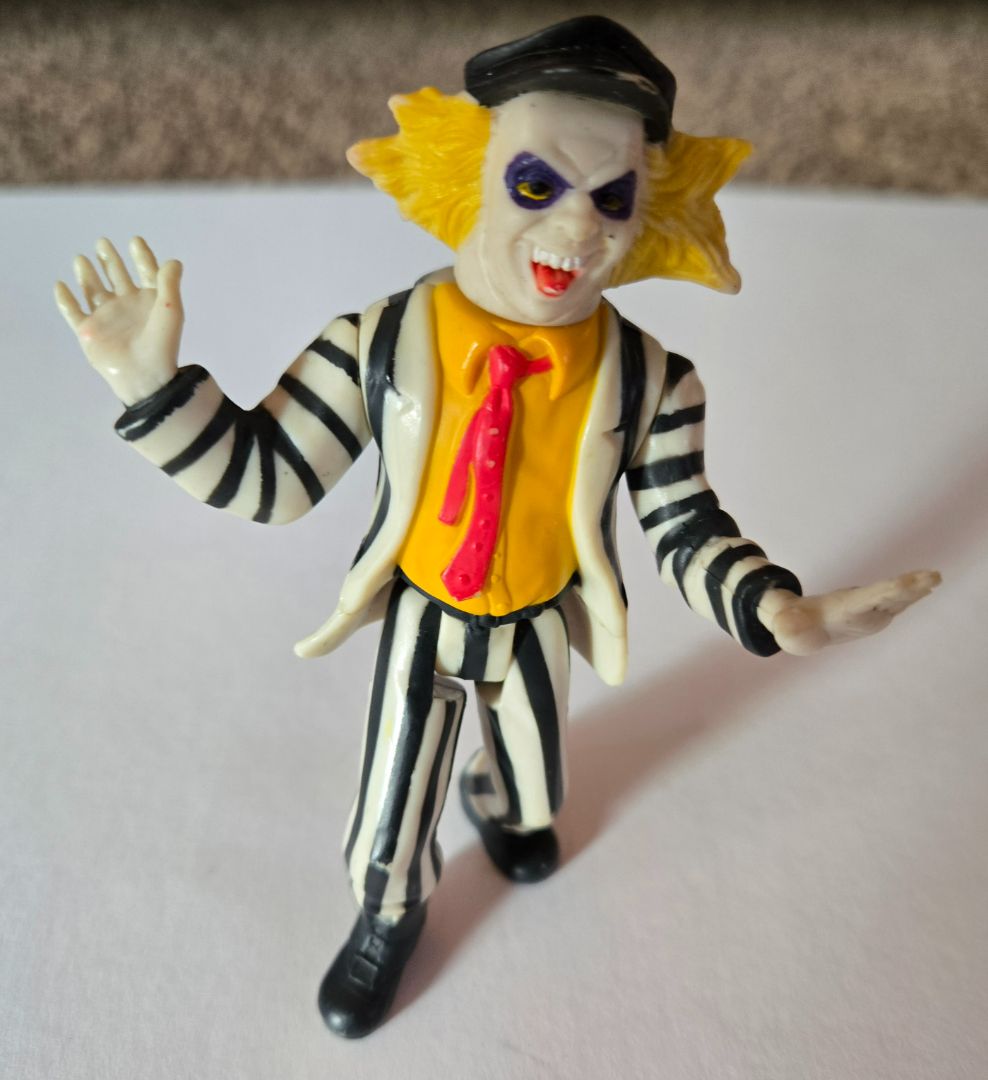 Beetlejuice 7-Head Up/Down BW