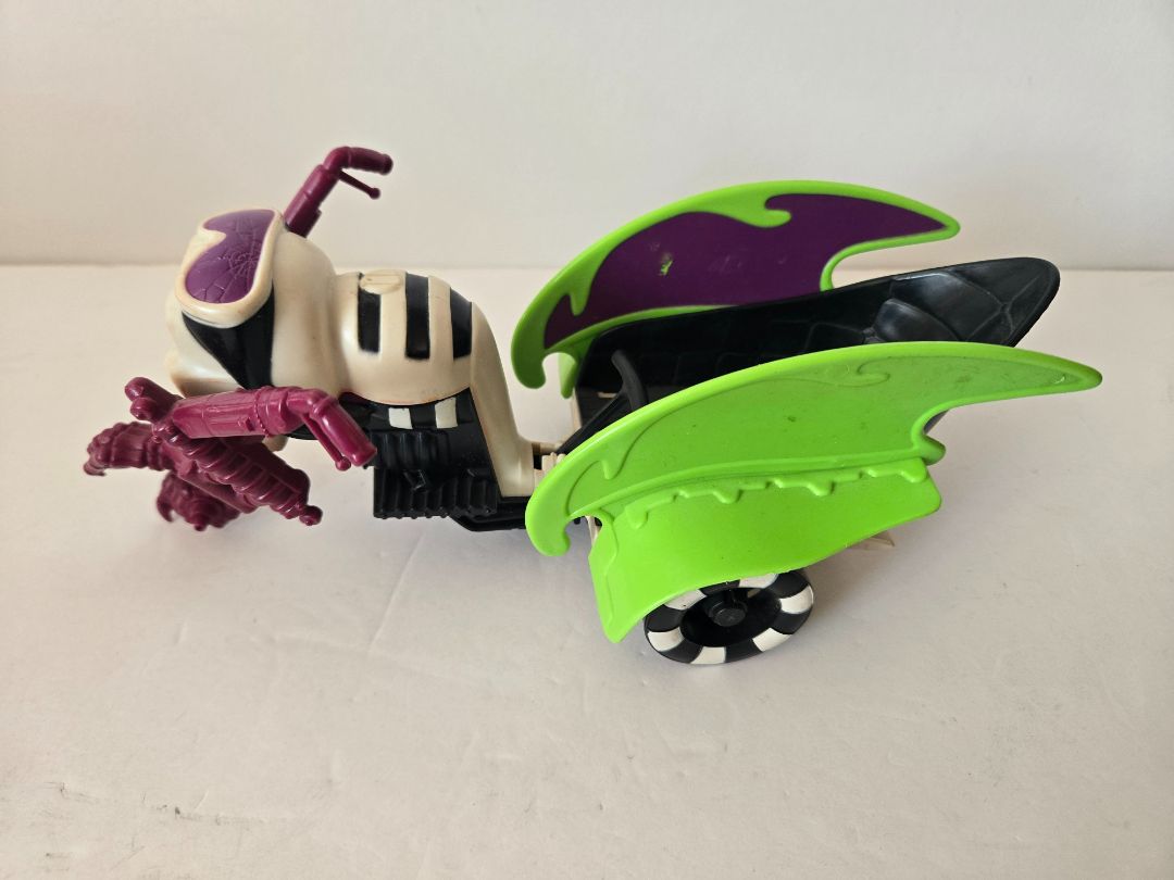 Beetlejuice Street Scare Cycle