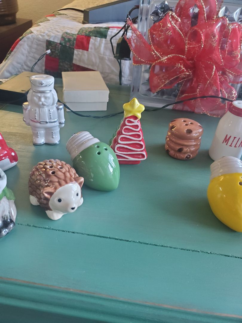 Salt and pepper shakers