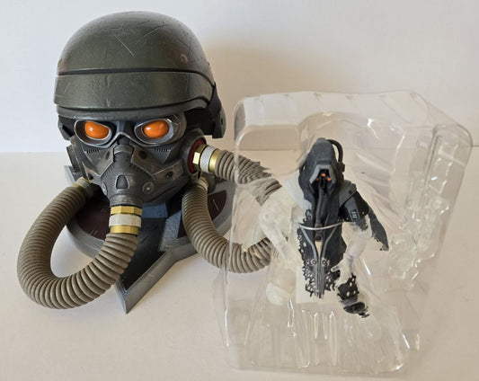 Killzone 3 Mask, Figure and Box