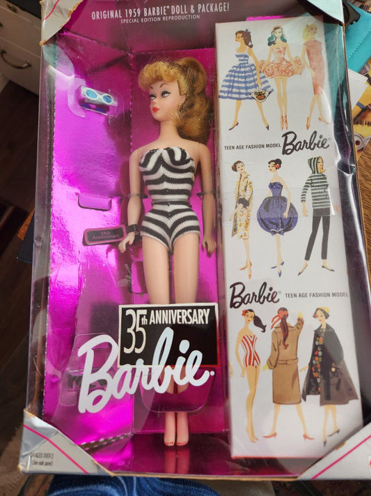 Barbie- 35th Anniversary Edition